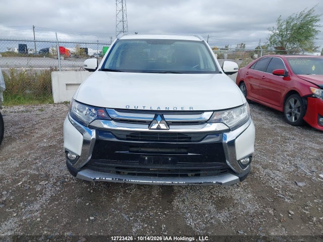 Продажа на аукционе авто 2017 Mitsubishi Outlander Es, vin: JA4AZ2A31HZ610344, номер лота: 12723426