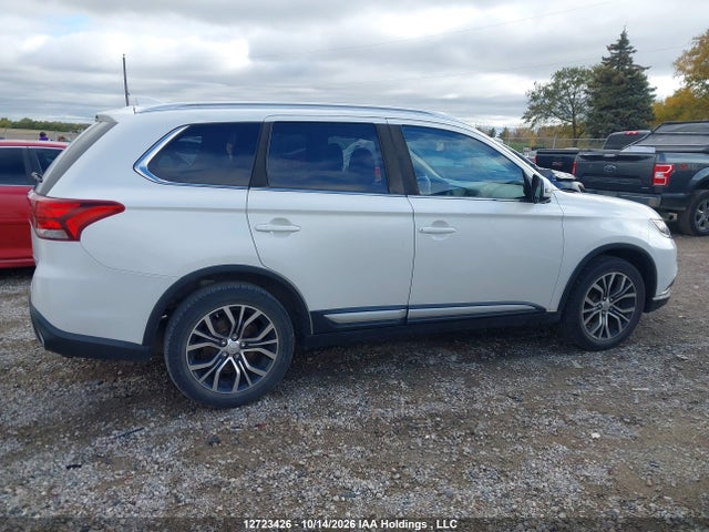 Продажа на аукционе авто 2017 Mitsubishi Outlander Es, vin: JA4AZ2A31HZ610344, номер лота: 12723426
