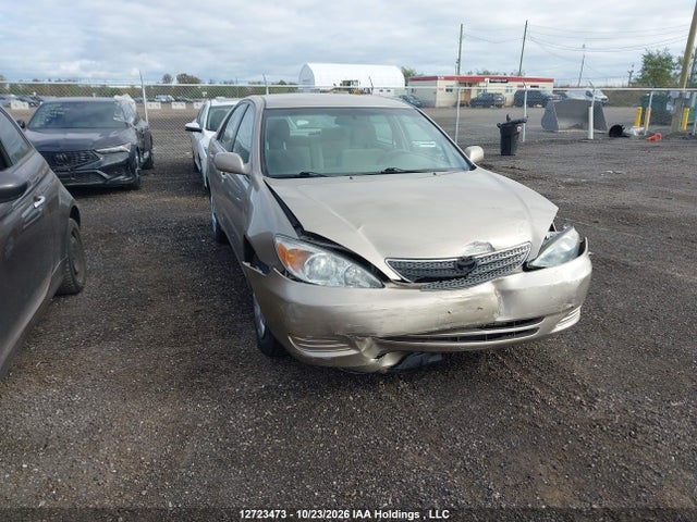 12723473 :رقم المزاد ، 4T1BE32K84U902819 vin ، 2004 Toyota Camry مزاد بيع
