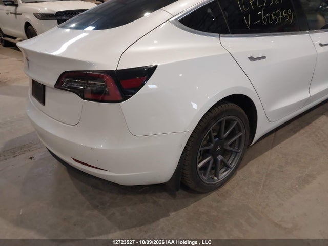 2020 Tesla Model 3 მანქანა იყიდება აუქციონზე, vin: 5YJ3E1EA1LF625759, აუქციონის ნომერი: 12723527