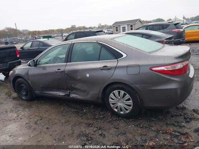 4T1BF1FK9HU750115 Toyota Camry Le/xle/se/xse