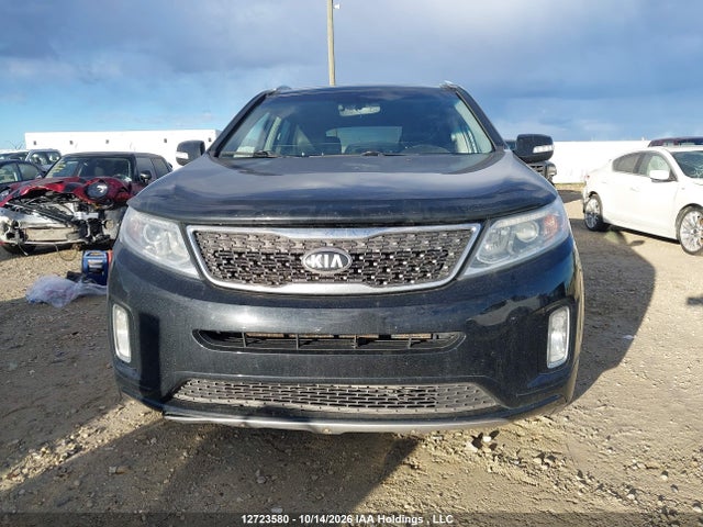 12723580 :رقم المزاد ، 5XYKWDA72FG598623 vin ، 2015 Kia Sorento Sx مزاد بيع