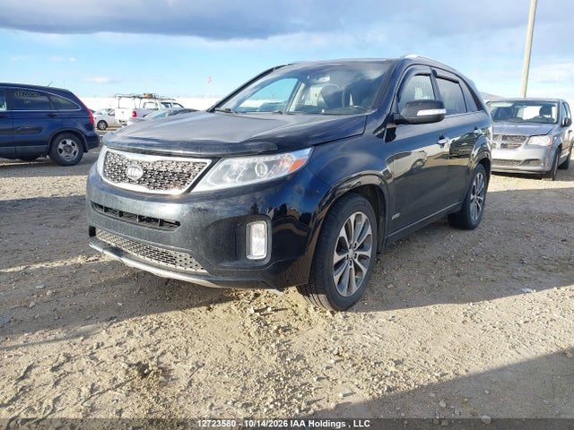 12723580 :رقم المزاد ، 5XYKWDA72FG598623 vin ، 2015 Kia Sorento Sx مزاد بيع