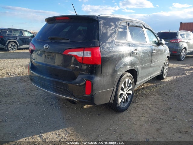 12723580 :رقم المزاد ، 5XYKWDA72FG598623 vin ، 2015 Kia Sorento Sx مزاد بيع