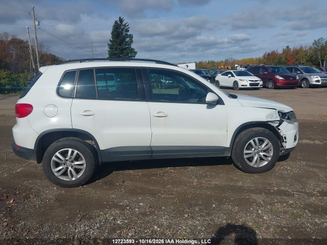 WVGJV7AX8GW616378 Volkswagen Tiguan Comfortline/highline/special Edition