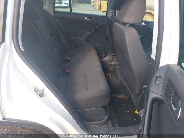 WVGJV7AX8GW616378 Volkswagen Tiguan Comfortline/highline/special Edition