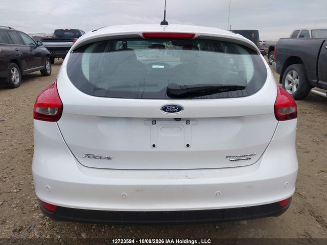 Ford Focus Titanium 2016 1FADP3N21GL370235 Image 17