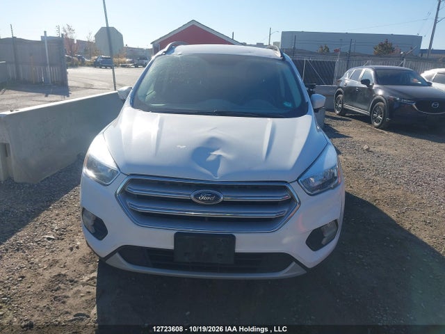 Ford ESCAPE SE 2018 1FMCU9GD5JUD09063 Image 12