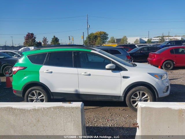 Ford ESCAPE SE 2018 1FMCU9GD5JUD09063 Image 13