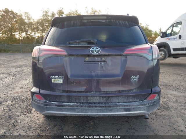 2018 Toyota Rav4 Adventure/xle მანქანა იყიდება აუქციონზე, vin: 2T3RFREV6JW716767, აუქციონის ნომერი: 12723624