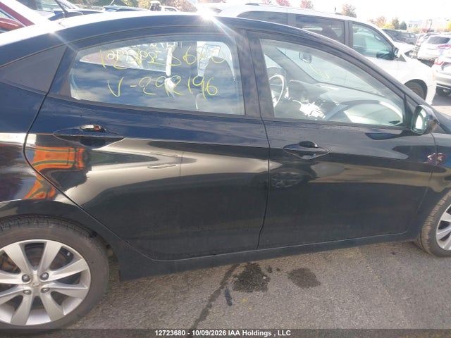 Продажа на аукционе авто 2017 Hyundai Accent Gl, vin: KMHCT4AE1HU292196, номер лота: 12723680