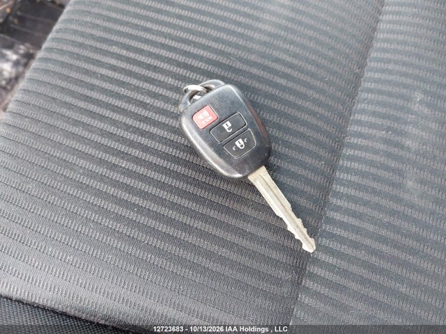 2016 Toyota Rav4 Le მანქანა იყიდება აუქციონზე, vin: 2T3BFREV4GW521826, აუქციონის ნომერი: 12723683