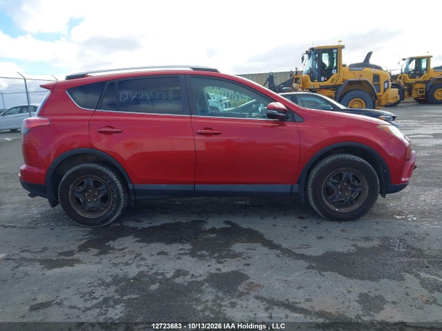 2016 Toyota Rav4 Le მანქანა იყიდება აუქციონზე, vin: 2T3BFREV4GW521826, აუქციონის ნომერი: 12723683