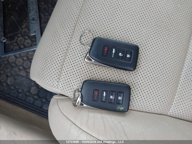 12723690 :رقم المزاد ، JTHBK1GG7D2011131 vin ، 2013 Lexus Es 350 350 مزاد بيع