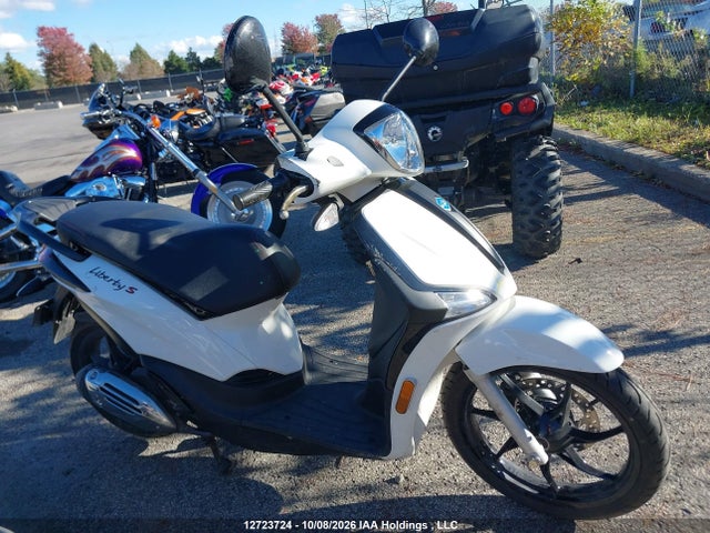 Piaggio Liberty 50/50 S 2022 ZAPC546B5N7002123 Image 15