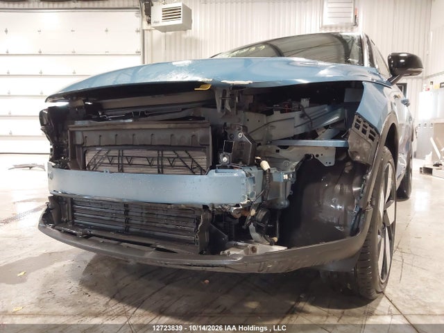 12723839 :رقم المزاد ، YV4ED3GB9N2007198 vin ، 2022 Volvo C40 P8 Recharge Ultimate مزاد بيع
