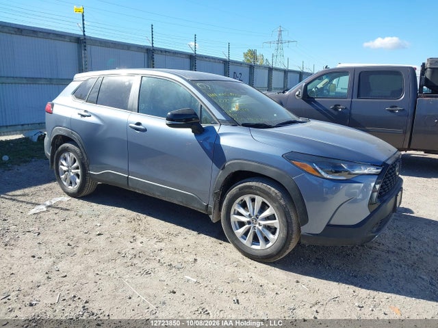 12723850 :رقم المزاد ، 7MUCAAAG7SV140242 vin ، 2025 Toyota Corolla Cross Le مزاد بيع