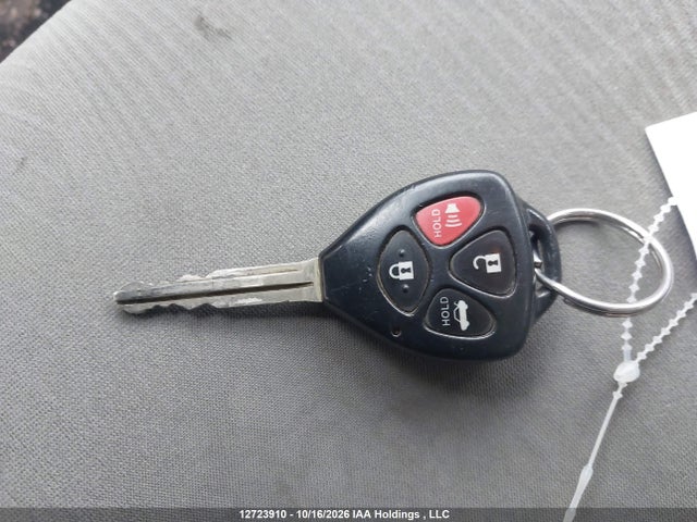 2013 Toyota Corolla Ce მანქანა იყიდება აუქციონზე, vin: 2T1BU4EE1DC061958, აუქციონის ნომერი: 12723910