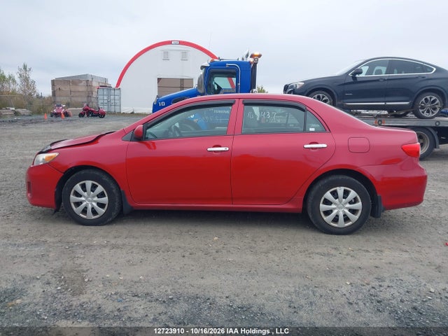 2013 Toyota Corolla Ce მანქანა იყიდება აუქციონზე, vin: 2T1BU4EE1DC061958, აუქციონის ნომერი: 12723910