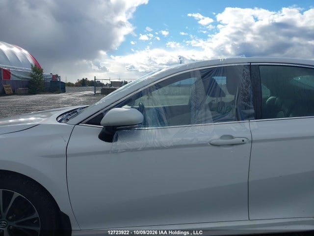 Aukcja sprzedaży 2018 Toyota Camry Se, vin: 4T1B11HK2JU547780, numer aukcji: 12723922