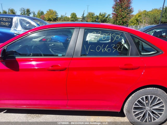 Продаж на аукціоні авто 2019 Volkswagen Jetta 1.4 Tsi Highline, vin: 3VWE57BU1KM066327, номер лоту: 12709505