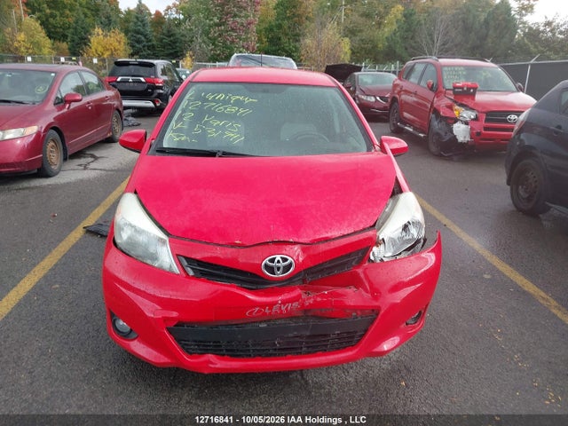 12716841 :رقم المزاد ، JTDKTUD36CD531941 vin ، 2012 Toyota Yaris Le مزاد بيع