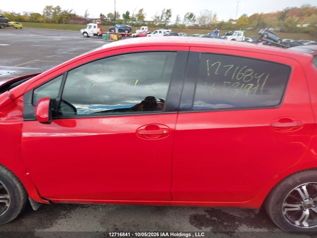 12716841 :رقم المزاد ، JTDKTUD36CD531941 vin ، 2012 Toyota Yaris Le مزاد بيع