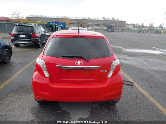 12716841 :رقم المزاد ، JTDKTUD36CD531941 vin ، 2012 Toyota Yaris Le مزاد بيع