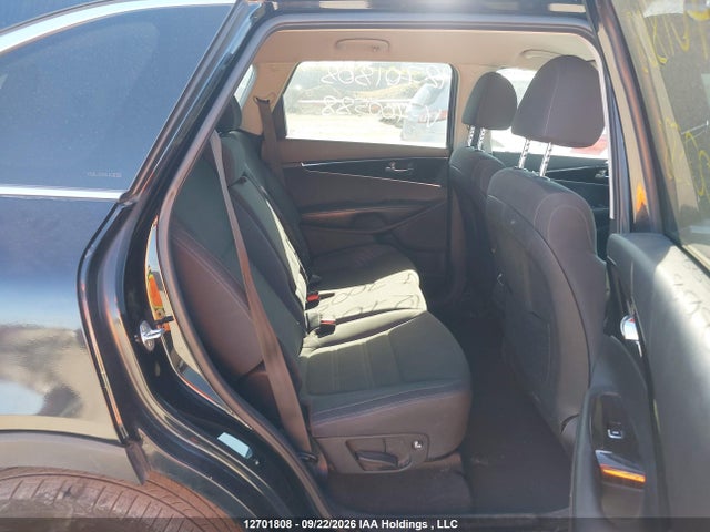 Продажа на аукционе авто 2020 Kia Sorento S, vin: 5XYPGDA55LG700588, номер лота: 12701808