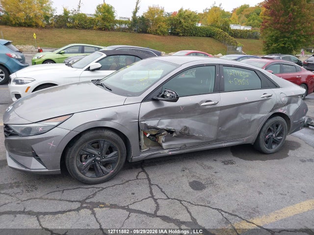 12711882 :رقم المزاد ، KMHLM4AG1PU589515 vin ، 2023 Hyundai Elantra Preferred مزاد بيع