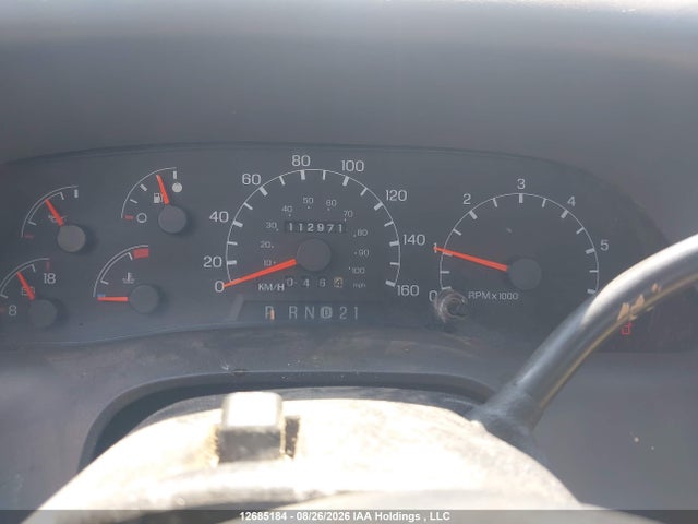12685184 :رقم المزاد ، 1FTNF21L8YEB48386 vin ، 2000 Ford F-250 Lariat/xl/xlt مزاد بيع