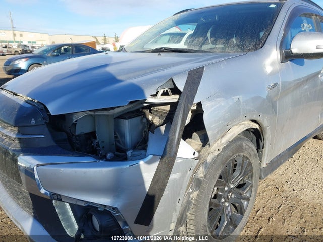 Продажа на аукционе авто 2018 Mitsubishi Rvr Se Limited/gt, vin: JA4AJ4AW5JZ605649, номер лота: 12723988