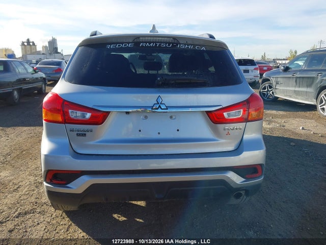Продажа на аукционе авто 2018 Mitsubishi Rvr Se Limited/gt, vin: JA4AJ4AW5JZ605649, номер лота: 12723988