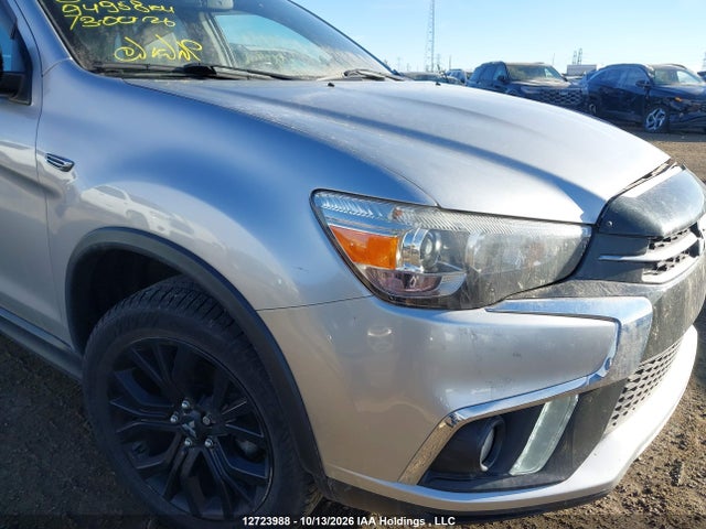Продажа на аукционе авто 2018 Mitsubishi Rvr Se Limited/gt, vin: JA4AJ4AW5JZ605649, номер лота: 12723988
