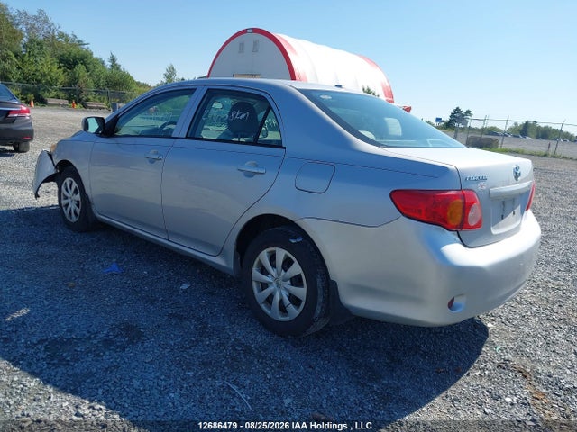 2010 Toyota Corolla Ce მანქანა იყიდება აუქციონზე, vin: 2T1BU4EE1AC228475, აუქციონის ნომერი: 12686479