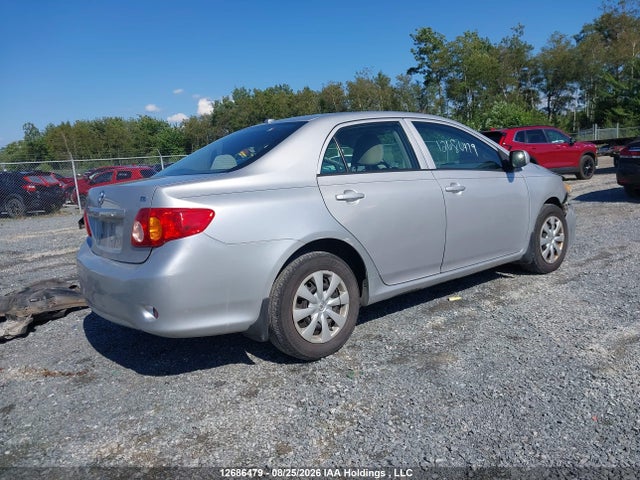 2010 Toyota Corolla Ce მანქანა იყიდება აუქციონზე, vin: 2T1BU4EE1AC228475, აუქციონის ნომერი: 12686479