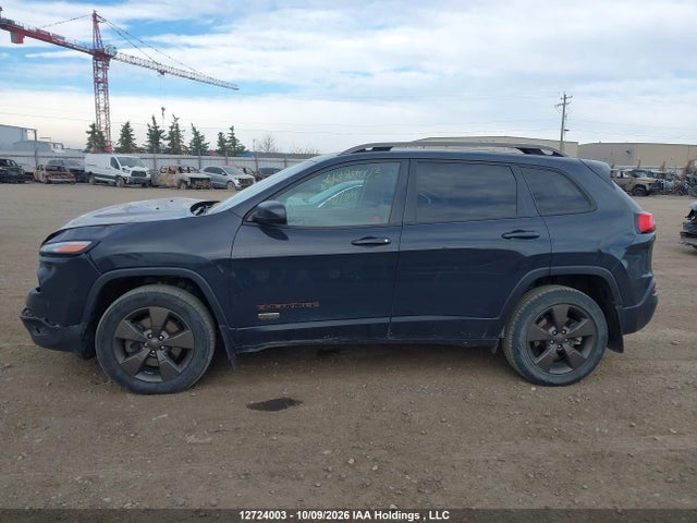 12724003 :رقم المزاد ، 1C4PJMCB5GW266217 vin ، 2016 Jeep Cherokee Latitude مزاد بيع