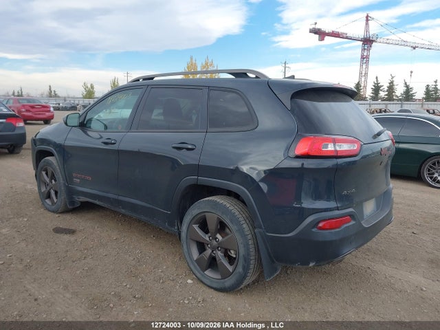 12724003 :رقم المزاد ، 1C4PJMCB5GW266217 vin ، 2016 Jeep Cherokee Latitude مزاد بيع