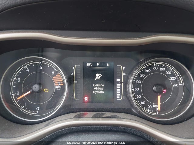12724003 :رقم المزاد ، 1C4PJMCB5GW266217 vin ، 2016 Jeep Cherokee Latitude مزاد بيع