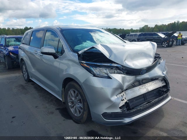 Продажа на аукционе авто 2021 Toyota Sienna Le 8-passenger, vin: 5TDGRKEC5MS065481, номер лота: 12683165