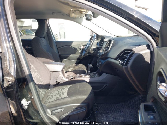 12712375 :رقم المزاد ، 1C4PJMCX2LD500203 vin ، 2020 Jeep Cherokee Altitude مزاد بيع