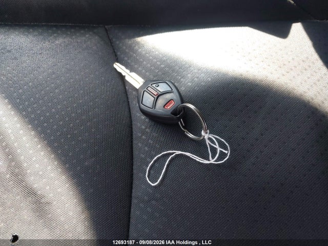 12693187 :رقم المزاد ، 4A4AJ3AU9FE608964 vin ، 2015 Mitsubishi Rvr Se مزاد بيع