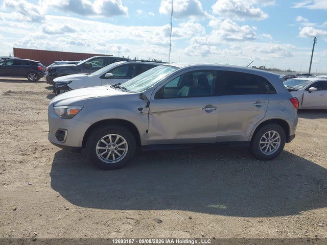 12693187 :رقم المزاد ، 4A4AJ3AU9FE608964 vin ، 2015 Mitsubishi Rvr Se مزاد بيع
