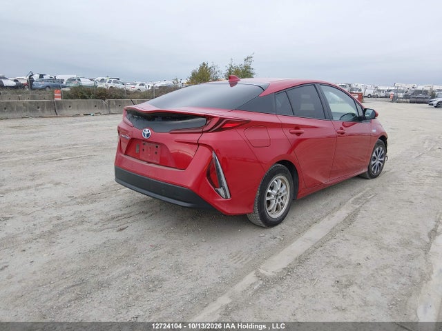 JTDKAMFP6N3216653 Toyota PRIUS PRIME