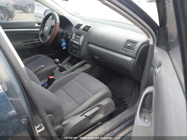 2000 Volkswagen Jetta Tdi/tdi Special Edition მანქანა იყიდება აუქციონზე, vin: 3VWST31K86M006567, აუქციონის ნომერი: 12724110