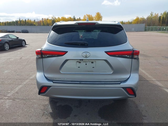 2021 Toyota Highlander Platinum მანქანა იყიდება აუქციონზე, vin: 5TDFZRBH4MS062172, აუქციონის ნომერი: 12724167