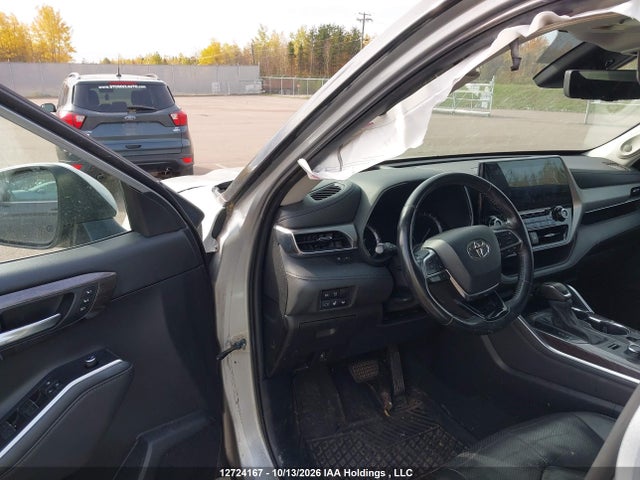 2021 Toyota Highlander Platinum მანქანა იყიდება აუქციონზე, vin: 5TDFZRBH4MS062172, აუქციონის ნომერი: 12724167