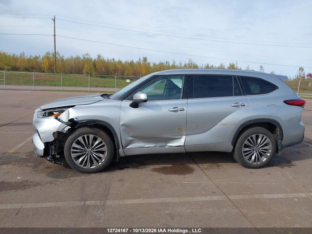 2021 Toyota Highlander Platinum მანქანა იყიდება აუქციონზე, vin: 5TDFZRBH4MS062172, აუქციონის ნომერი: 12724167
