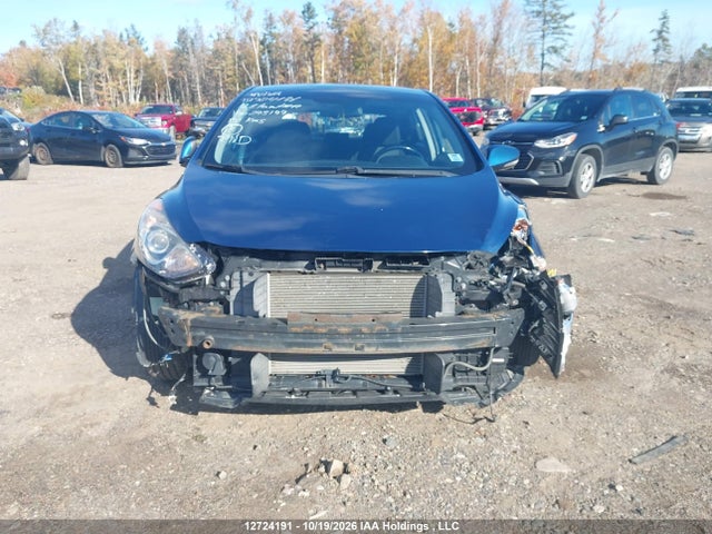 Hyundai ELANTRA GT 2016 KMHD35LH1GU293199 Image 13