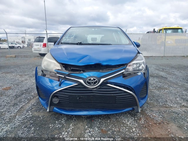 12724194 :رقم المزاد ، VNKKTUD39FA020141 vin ، 2015 Toyota Yaris Le مزاد بيع